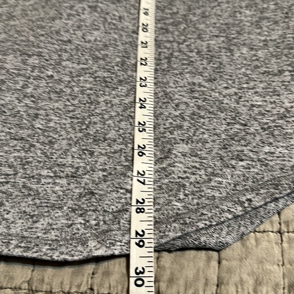 Old Navy go-dry Heather grey cowl neck XXL - Picture 5 of 5